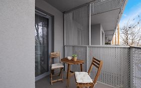 Prandoty Beautiful Apartment With Balcony Cracow By Renters Prestige